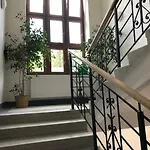 بيت ضيافة Bezrucova Skola 3*