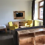 Bezrucova Skola بيت ضيافة