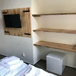 بيت ضيافة Bezrucova Skola