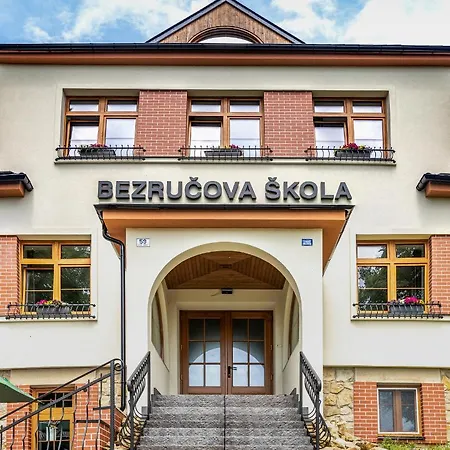 Bezrucova Skola Gasthof