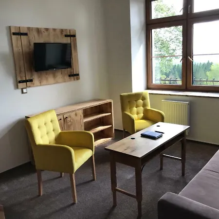 Bezrucova Skola Gasthof 3*