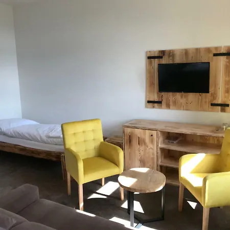 Bezrucova Skola Guest house