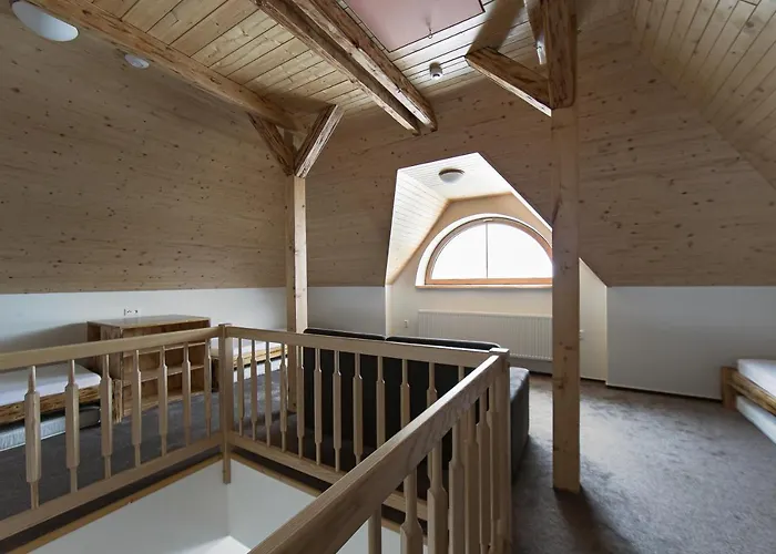 Gasthof Bezrucova Skola