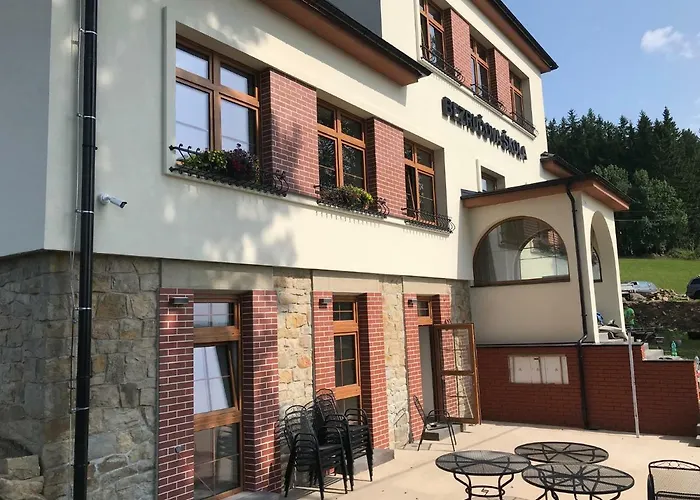 Gasthof Bezrucova Skola Staré Hamry