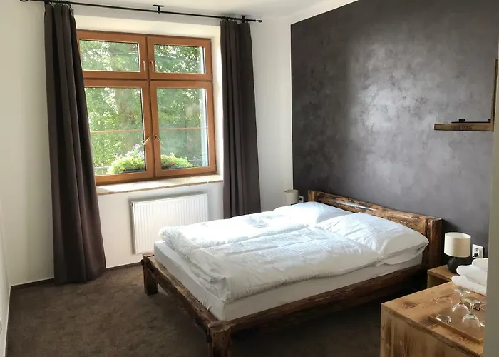 Bezrucova Skola Gasthof