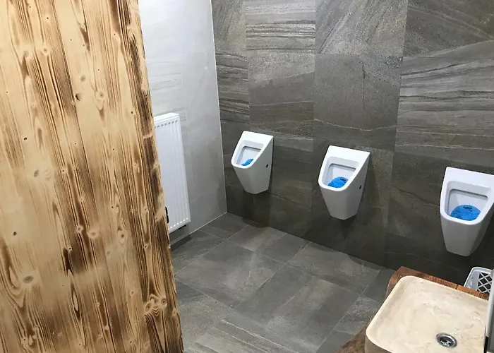 Gasthof Bezrucova Skola Staré Hamry